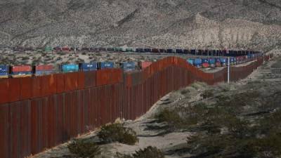 CIUDAD JUAREZ, MEXICO - JANUARY 13: A part of the U.S. Border wall is seen on January 13, 2019 in Ciudad Juarez, Mexico. The U.S. government is partially shutdown as President Donald Trump is asking for $5.7 billion to build additional walls along the U.S.-Mexico border and the Democrats oppose the idea. Joe Raedle/Getty Images/AFP