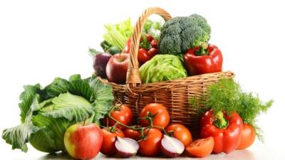 Consuma de forma diaria frutas y verduras.