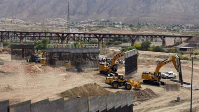 Más de 100 millas del muro han sido construidas en la frontera entre Texas y México./Twitter.