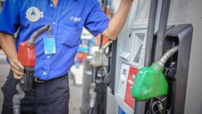 Los precios de los combustibles están a la baja por quinta semana consecutiva.