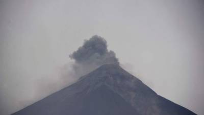 El volcán de Fuego volvió a entrar en actividad la madrugada de este martes./EFE.