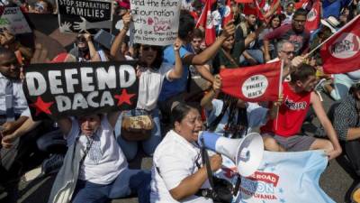 La fecha límite para renovar el DACA era el 5 de octubre y, aunque 154.000 jóvenes reunían los requisitos para volver a solicitar ese permiso, 22.000 no lo hicieron.Foto-EFE/Tasos Katopodis