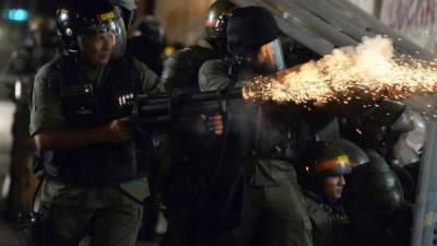 Los militares se enfrentan casi a diario a centenares de manifestantes que repudian el Gobierno de Nicolás Maduro.