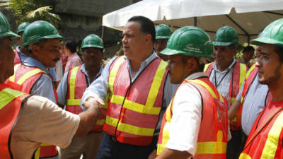 El alcalde Armando Calidonio saludó y motivó a los guardas forestales.