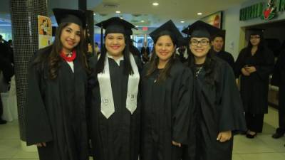 Ferlin Dubón, Claudeth Rápalo, Lesbia Izaguirre y Berenice García. Fotos: Melvin Cubas