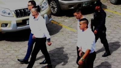 Ayer, los cinco imputados continuaron el juicio para determinar su inocencia o culpabilidad en la muerte de Carlos Collier Núñez, ocurrida el 11 de octubre de 2017.
