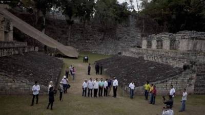 Vista general del parque arqueológico Copán en el occidente de Honduras durante una visita de representantes de la Organización Mundial de Turismo (OMT),
