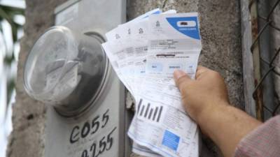 La Comisión Reguladora de Energía Eléctrica aprobó un aumento en promedio de 2.9% a las tarifas eléctricas.