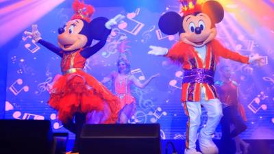 El show de Minnie y Mickey Mouse activó los ánimos de cada uno de los asistentes.