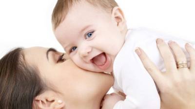 Los niños que reciben lactancia materna tendrá un buen alineamiento de los dientes.
