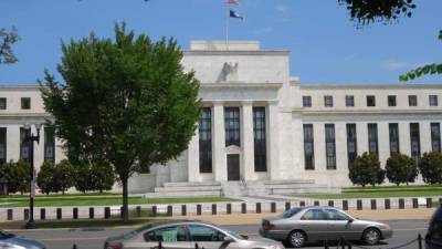 (FILES) This file photo taken on August 1, 2015 shows the US Federal Reserve building is seen in Washington, DC. Markets were already focusing more on what might happen in June as the Federal Reserve opened its two-day monetary policy meeting April 26, 2016 with no expectations of an interest rate change. With Chair Janet Yellen having tilted the Federal Open Market Committee to the dovish side in its March review, and the US economy in a lull, analysts say the group has room to wait and see what happens in the coming months. / AFP PHOTO / KAREN BLEIER