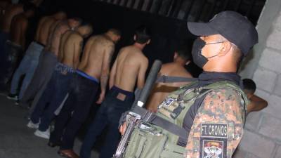 Las autoridades salvadoreñas han detenido a varios cabecillas de la MS-13 y cientos de pandilleros en los últimos dos días.