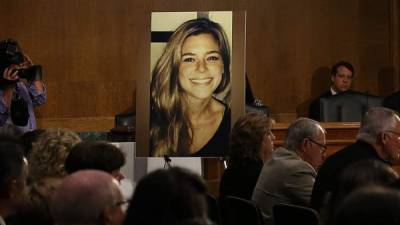 Kathryn Steinle falleció luego de que un indocumentado mexicano le disparara mientras caminaba con su padre por un muelle en San Francisco.