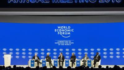 Los líderes del Foro Económico Muncial se reunieron en Davos, Suiza, para analizar las perspectivas de crecimiento económico.