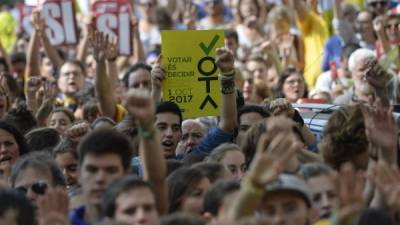 Independistas catalanes se manifestaron ayer en Barcelona.