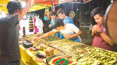 Artesanías, gastronomía y mucho disfrutarán visitantes en el sexto festival Gracias, Convoca.