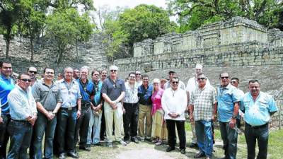 Ejecutivos de la Asociación de Cruceros de Florida y del Caribe ayer en Copán