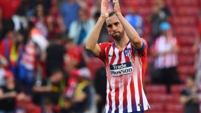 El central uruguayo Diego Godín fue titular ayer por 388 ocasión con el Atlético de Madrid en el juego contra Sevilla en el Wanda Metropolitano.