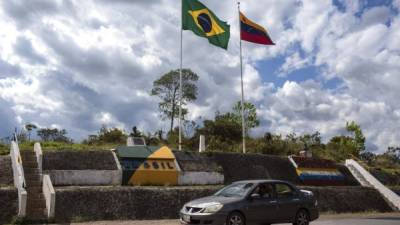 Frontera entre Brasil y Venezuela desde Pacaraima.