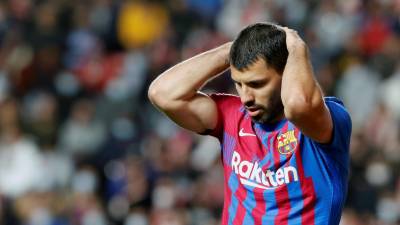 Sergio Agüero fue titular por primera vez y no pudo marcar la diferencia en el duelo donde Barcelona perdió contra Rayo Vallecano.