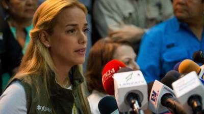 Lilian Tintori, la esposa de Leopoldo López, realizó un llamado de unidad a los líderes opositores de la mesa de unidad democrática.