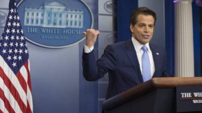 El director de Comunicaciones de la Casa Blanca, Anthony Scaramucci, asiste a una rueda de prensa en la sala James Brady de la Casa Blanca el 21 de julio de 2017. EFE