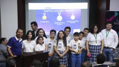 Los estudiantes sampedranos arrasaron en la competencia nacional de robótica y Microsoft organizada por Edutech para incentivar la educación STEM en Honduras, en la que participaron más de 25 centros educativos de diferentes partes del país.
