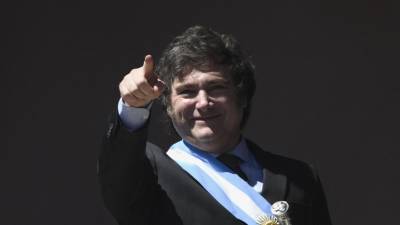 Milei sigue manteniendo su discurso agresivo y confrontativo en sus primeros meses como presidente de Argentina.