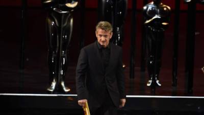 El actor Sean Penn fue el encargado de anunciar la mejor película del año en la 87 edición de los Oscars.