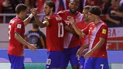 Costa Rica convocó a todo su arsenal para enfrentar a México y Honduras.