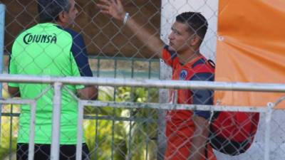Diego Vazquez y Harold Fonseca mantuvieron por varios minutos una acalorada conversación.