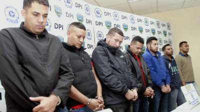 Los siete detenidos fueron presentados por las autoridades en Tegucigalpa, capital de Honduras.