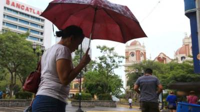 En San Pedro Sula se podrían presentar lluvias este lunes.