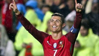 Cristiano Ronaldo se lució para liderar a Portugal ante Hungría. Foto EFE