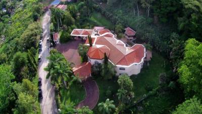 La lujosa residencia de Yankel Rosenthal tomada con el drone de LA PRENSA. La mansión está ubicada en la zona de Rancho El Coco.