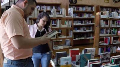 Librería Atenea. Foto Amílcar Izaguirre.