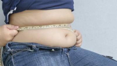 La obesidad es un riesgo de desarrollar enfermedades metabólicas.
