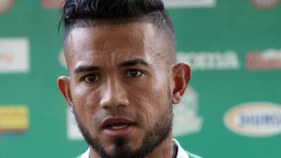 Carlos 'Chino' Discua, atendió a la prensa deportiva.