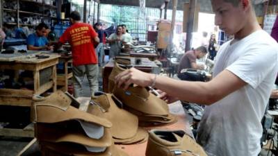 Los zapatos son algunos de los productos que se ofertarán en la plataforma. Foto: Cristina Santos.