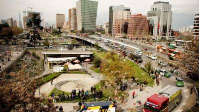 El torneo futbolístico más importante del continente arranca este jueves en la capital chilena.