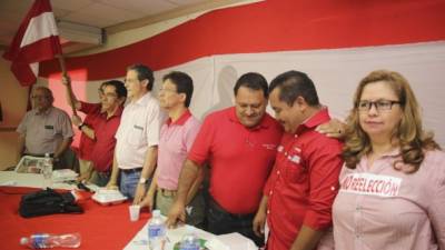 Dirigentes y alcaldes se reunieron ayer en el Consejo Central Ejecutivo en la capital para coordinar acciones.