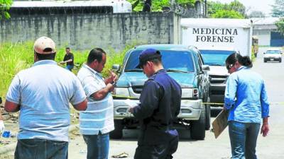 Como desconocido fue ingresado el cadáver del joven en la morgue capitalina.