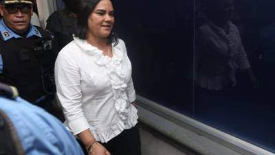 La ex primera dama de Honduras Rosa Elena Bonilla, esposa del expresidente Porfirio Lobo (2010-2014) fue declarada este martes culpable de delitos de corrupción.