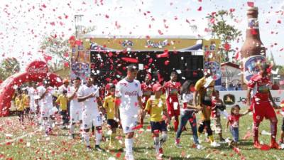 Los albos llevan una ventaja de 2-1.