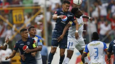 Olimpia y Motagua se repartieron un punto en un juego aburrido en el estadio Nacional.