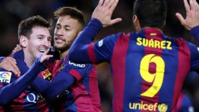 El tridente Messi-Neymar-Suárez sigue haciendo historia.