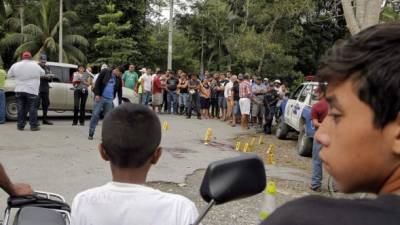 La balacera ocurrió la mañana de ayer a orillas de la carretera CA-13, en la comunidad de Santa Ana.