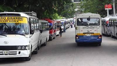 Los transportistas exigen al Congreso una ley que incluya sus punto de vista.