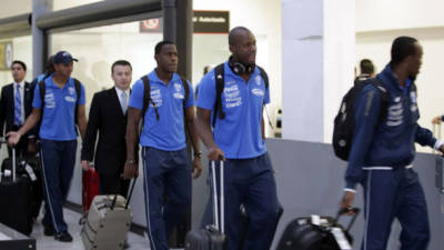 Los seleccionados de Honduras a su llegada al aeropuerto del Distrito Federal.