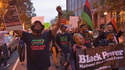 Las protestas contra el racismo en EUA se han apaciguado luego del funeral de Michael Brown.
